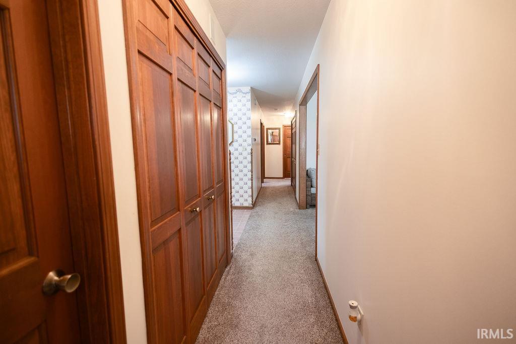 1513 Ridgewood Lane Bluffton, IN 46714 - Photo 8 of 28