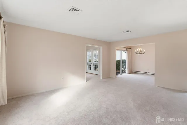 $339,900 | 412 Oxford Lane, Unit C, Monroe Township, NJ 08831