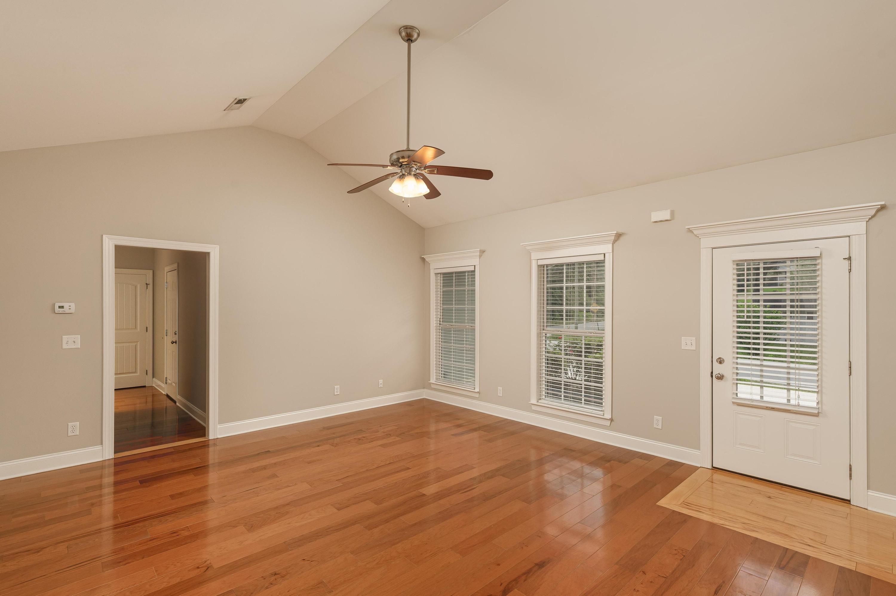 9138 Standifer Gap Road Chattanooga, TN 37421 - Photo 4 of 30 2023_06_June_9138_Standifer_Gap_Rd_0014