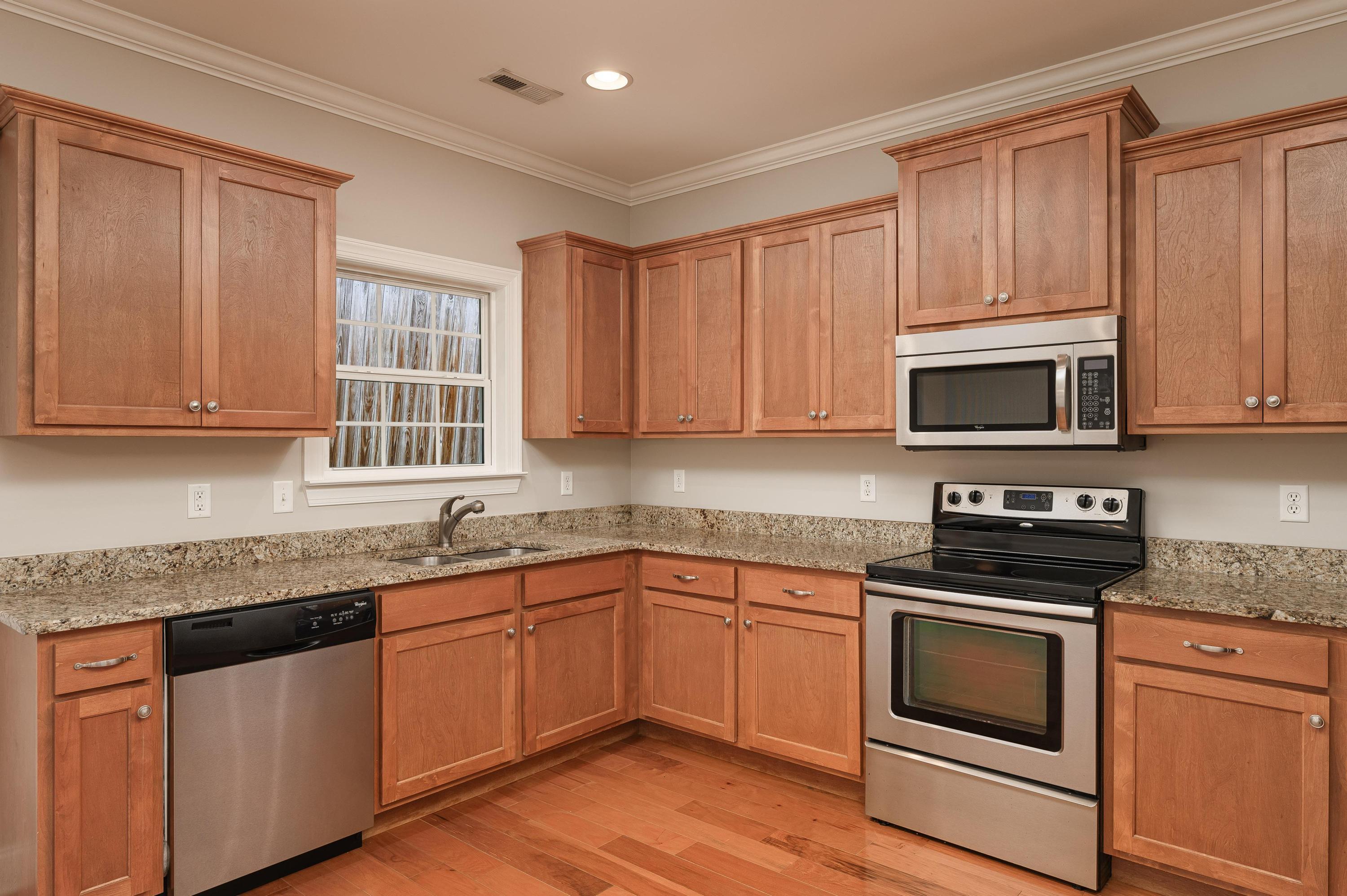 9138 Standifer Gap Road Chattanooga, TN 37421 - Photo 7 of 30 2023_06_June_9138_Standifer_Gap_Rd_0017