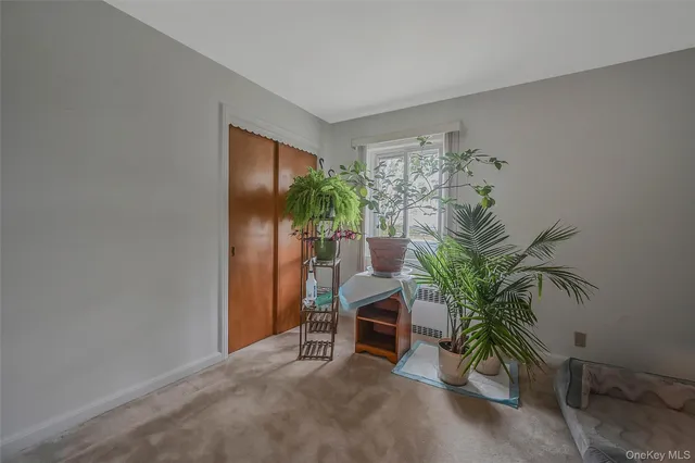 $1,175,000 | 746 Sound View Road, Mill Neck, NY 11765