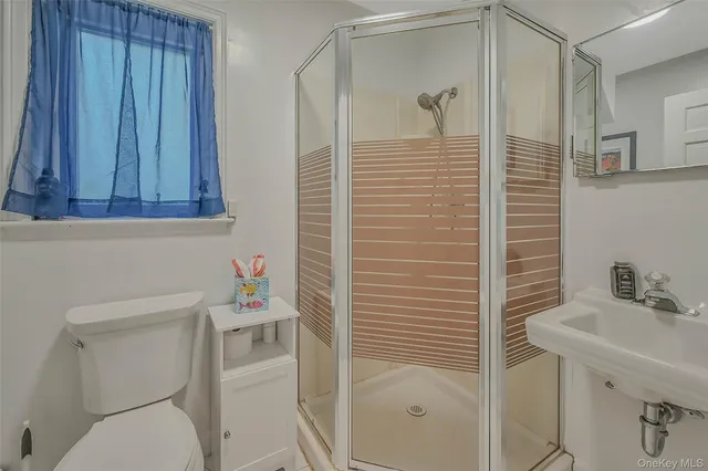 $1,175,000 | 746 Sound View Road, Mill Neck, NY 11765