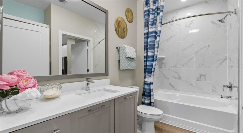 32475 Sugarplum Loop Wesley Chapel, FL 33543 - Photo 29 of 33