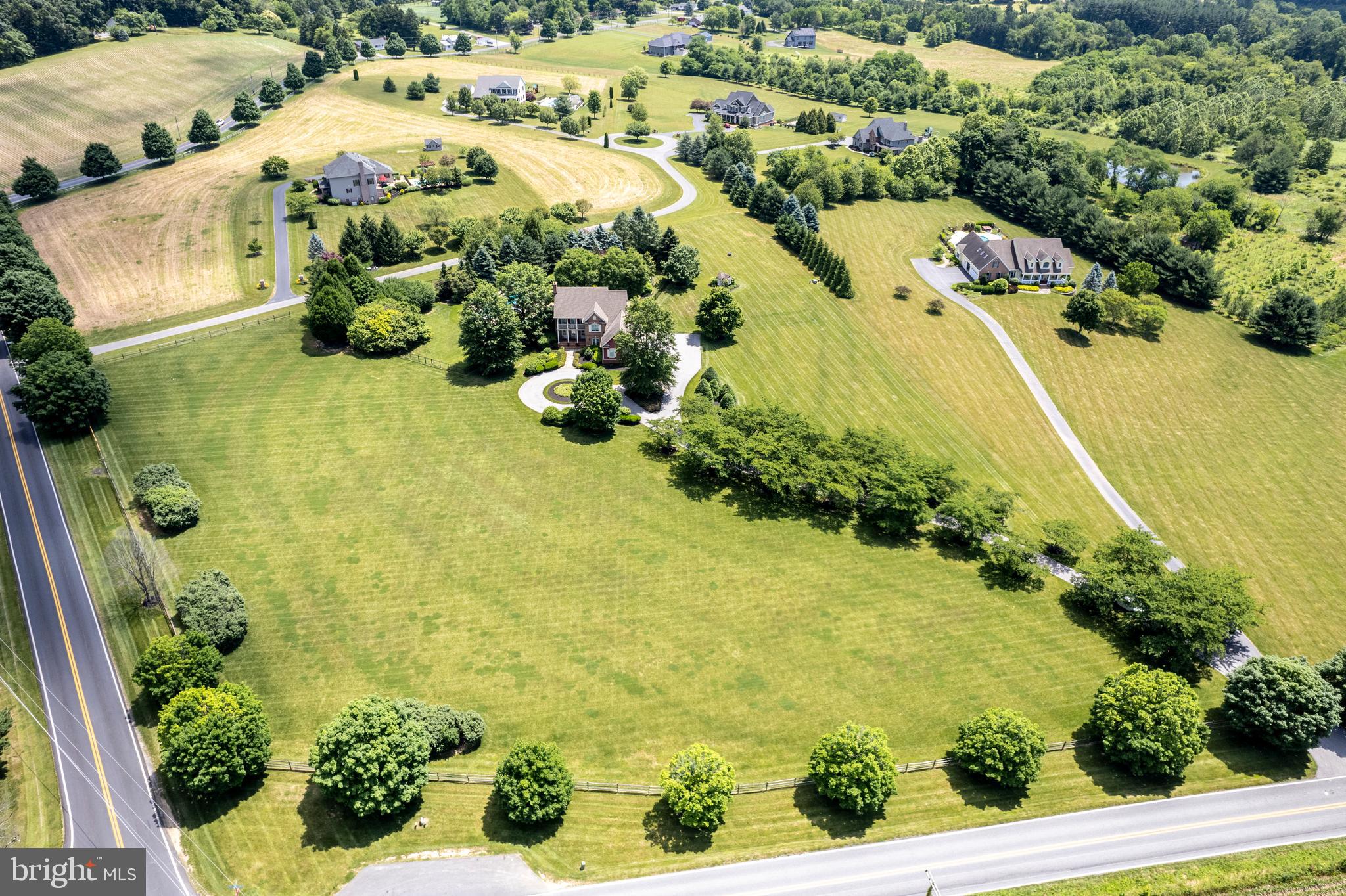 341 Leisters Church Road Westminster, MD 21157 - Photo 4 of 80 Gallery Image 4