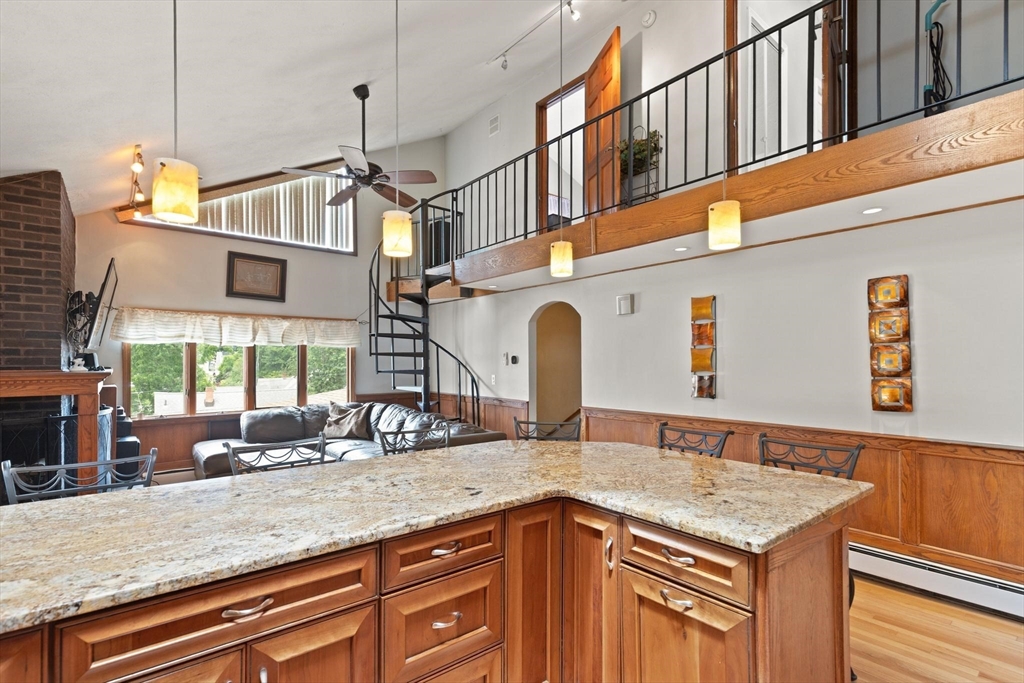 75 Andrews Street Medford, MA 02155 - Photo 8 of 40