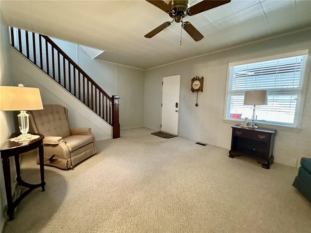 715 Longfellow St Extension Vandergrift, PA 15690 - Photo 3 of 40 Gallery Image 3