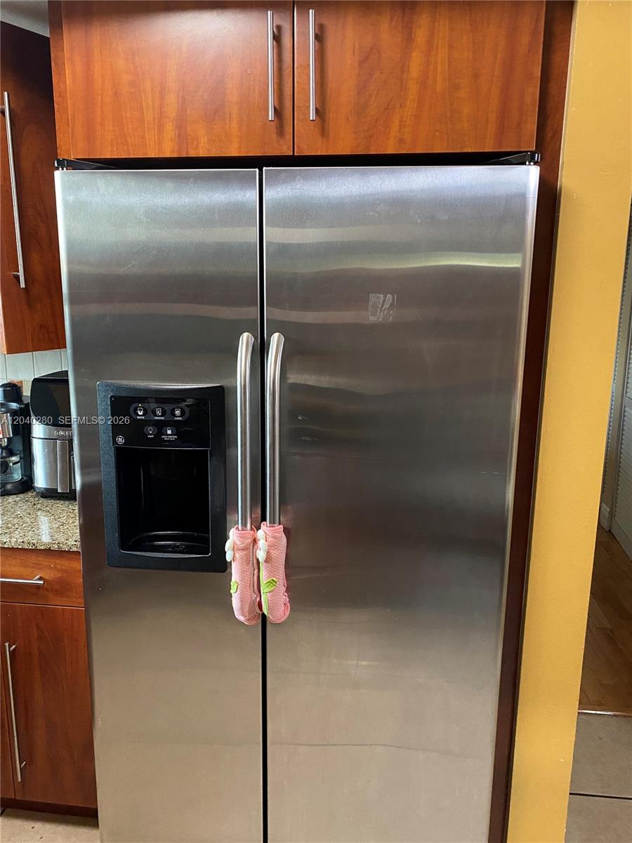 4875 Southwest 152nd Place, Unit C96 Miami, FL 33185 - Photo 8 of 17