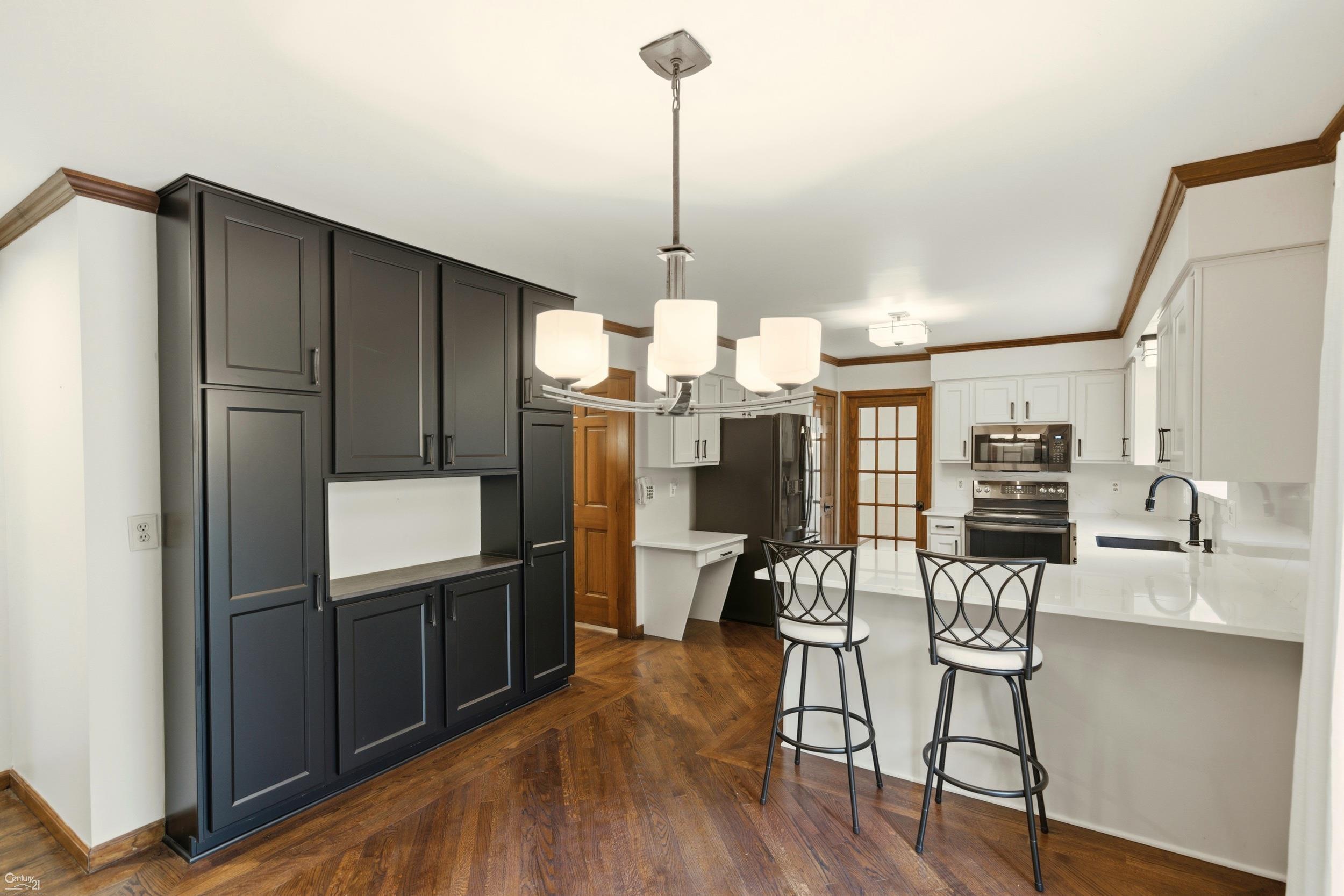 1095 Hathaway Rising Rochester Hills, MI 48306 - Photo 42 of 74 Gallery Image 42