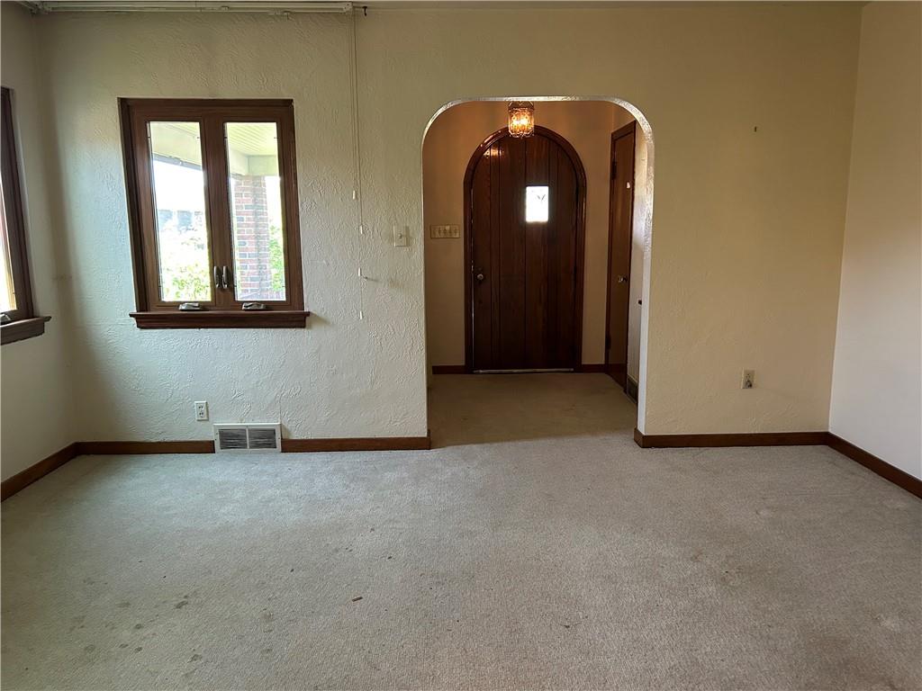 1117 Schweitzer Road Elizabeth Township, PA 15135 - Photo 2 of 23