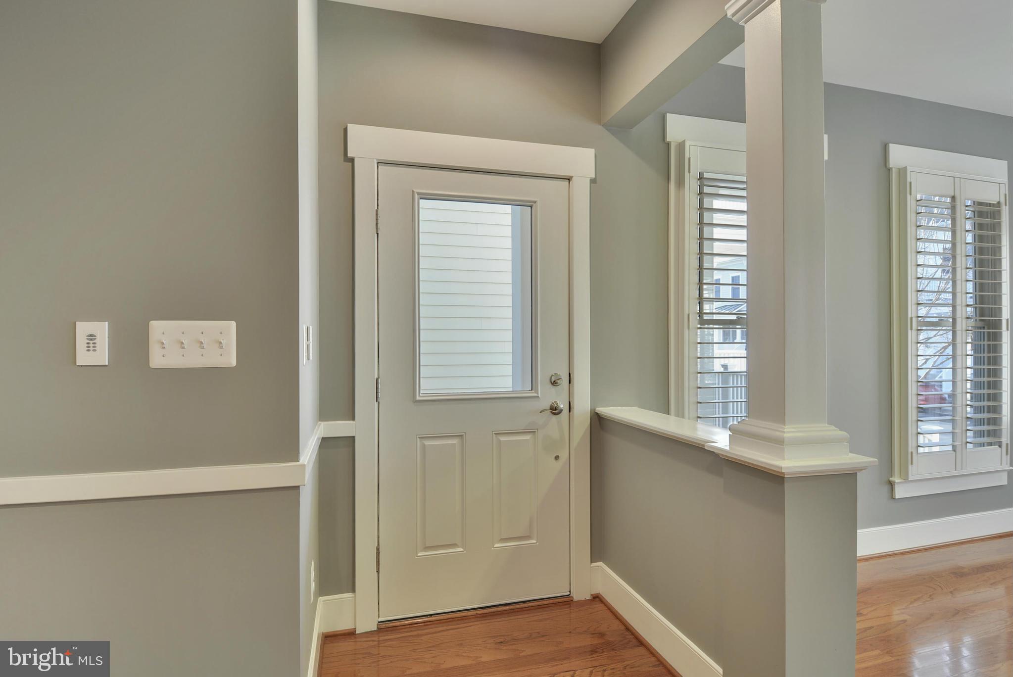 9525 Ament Street Silver Spring, MD 20910 - Photo 4 of 22 Interior (General)