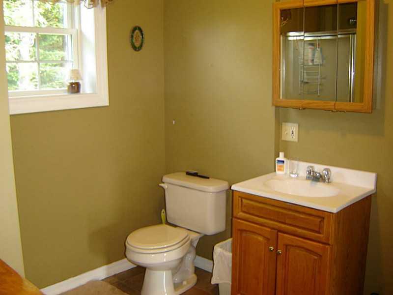 860 South Perley Brook Road Fort Kent, ME 04743 - Photo 12 of 30 Bathroom.