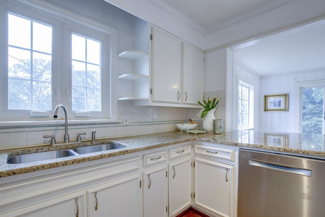 801 Lake Boone Trail Raleigh, NC 27607 - Photo 11 of 29 Photo 11