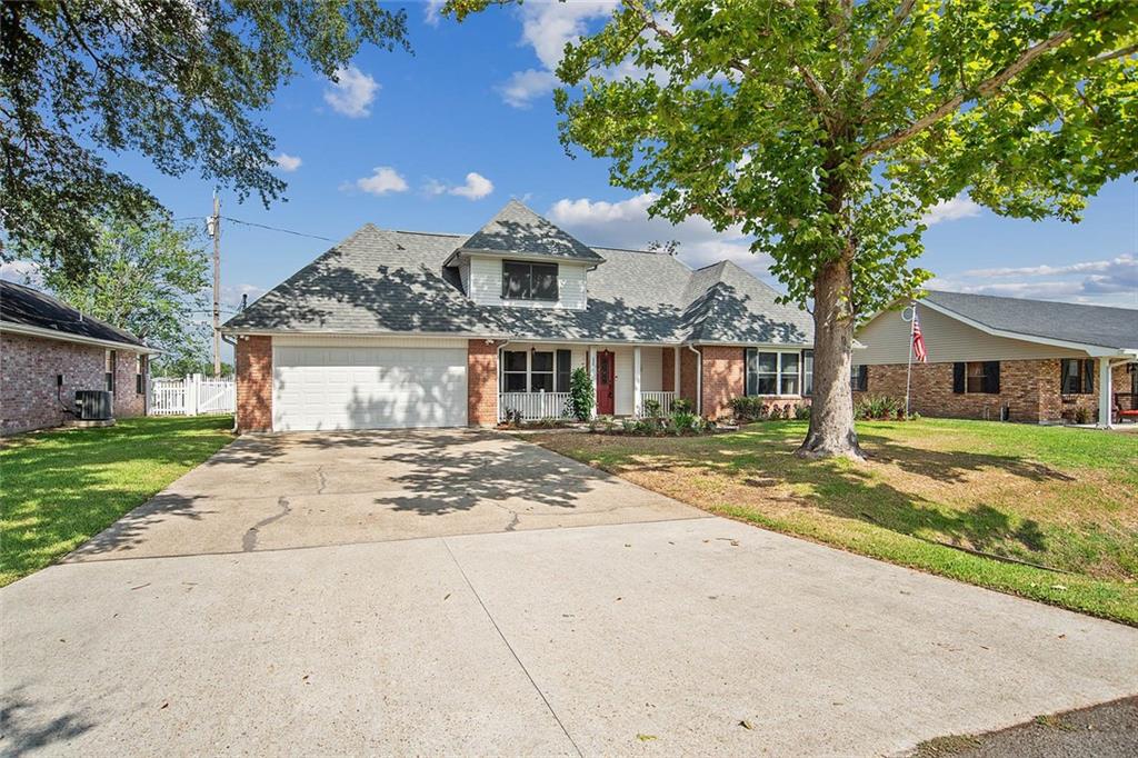 116 Beaupre Drive Luling, LA 70070 - Photo 2 of 19