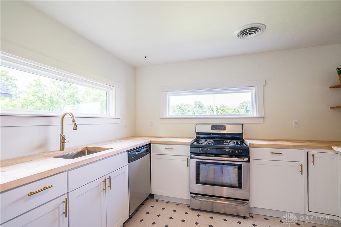 2201 Peters Road Troy, OH 45373 - Photo 22 of 51 Gallery Image 22