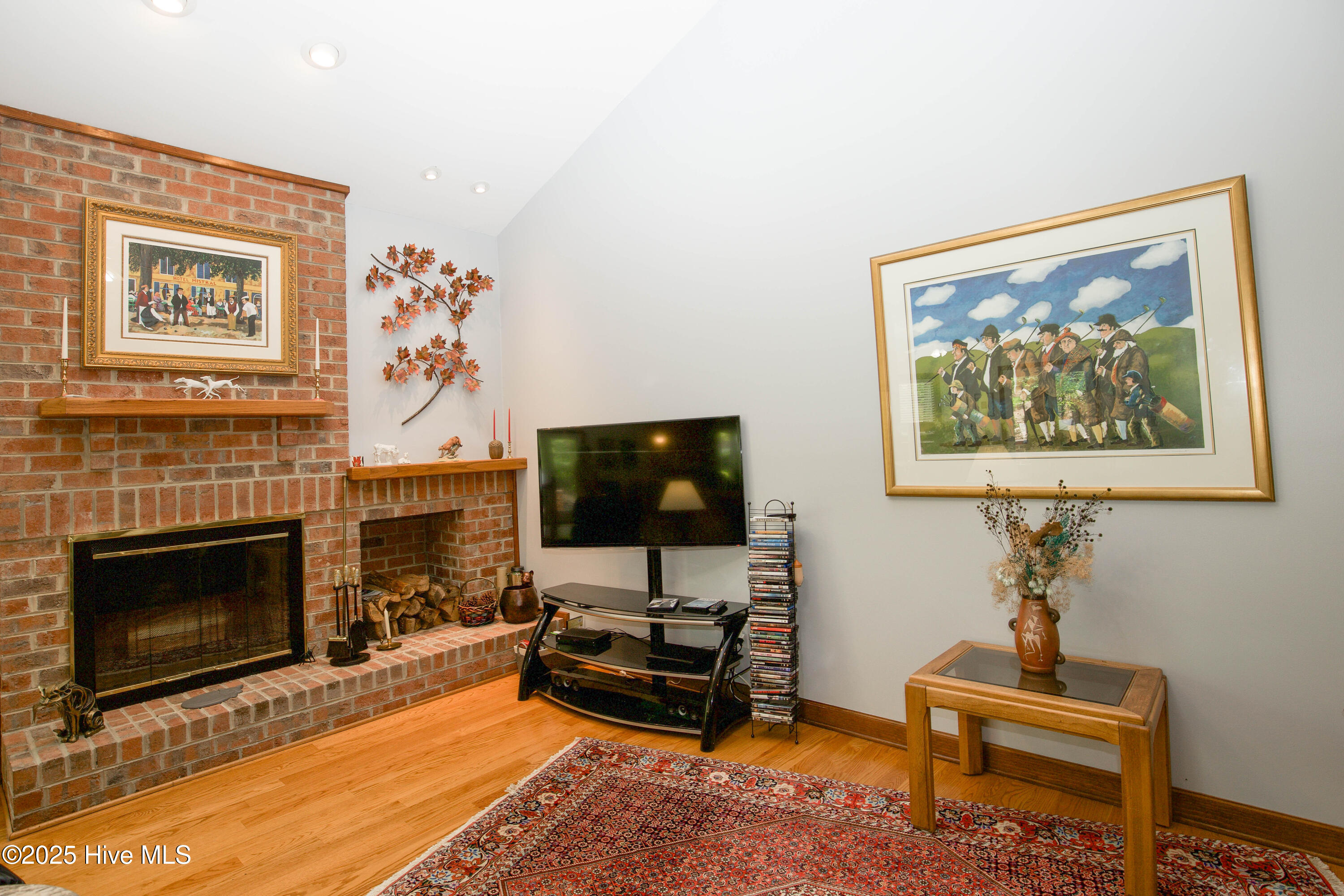 17 Troon Drive Pinehurst, NC 28374 - Photo 25 of 105 Wood Burning Fireplace
