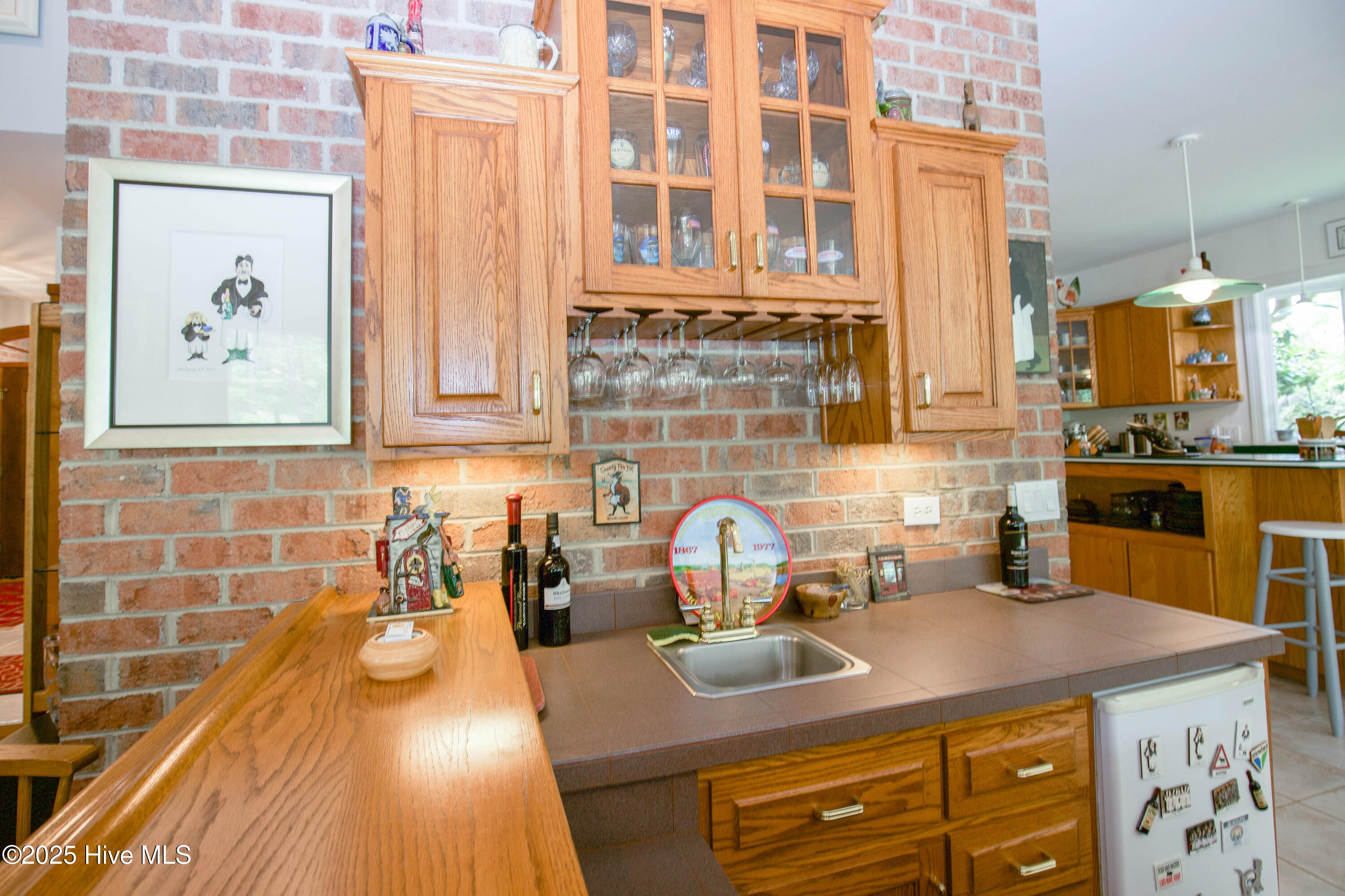 17 Troon Drive Pinehurst, NC 28374 - Photo 31 of 105 Bar area