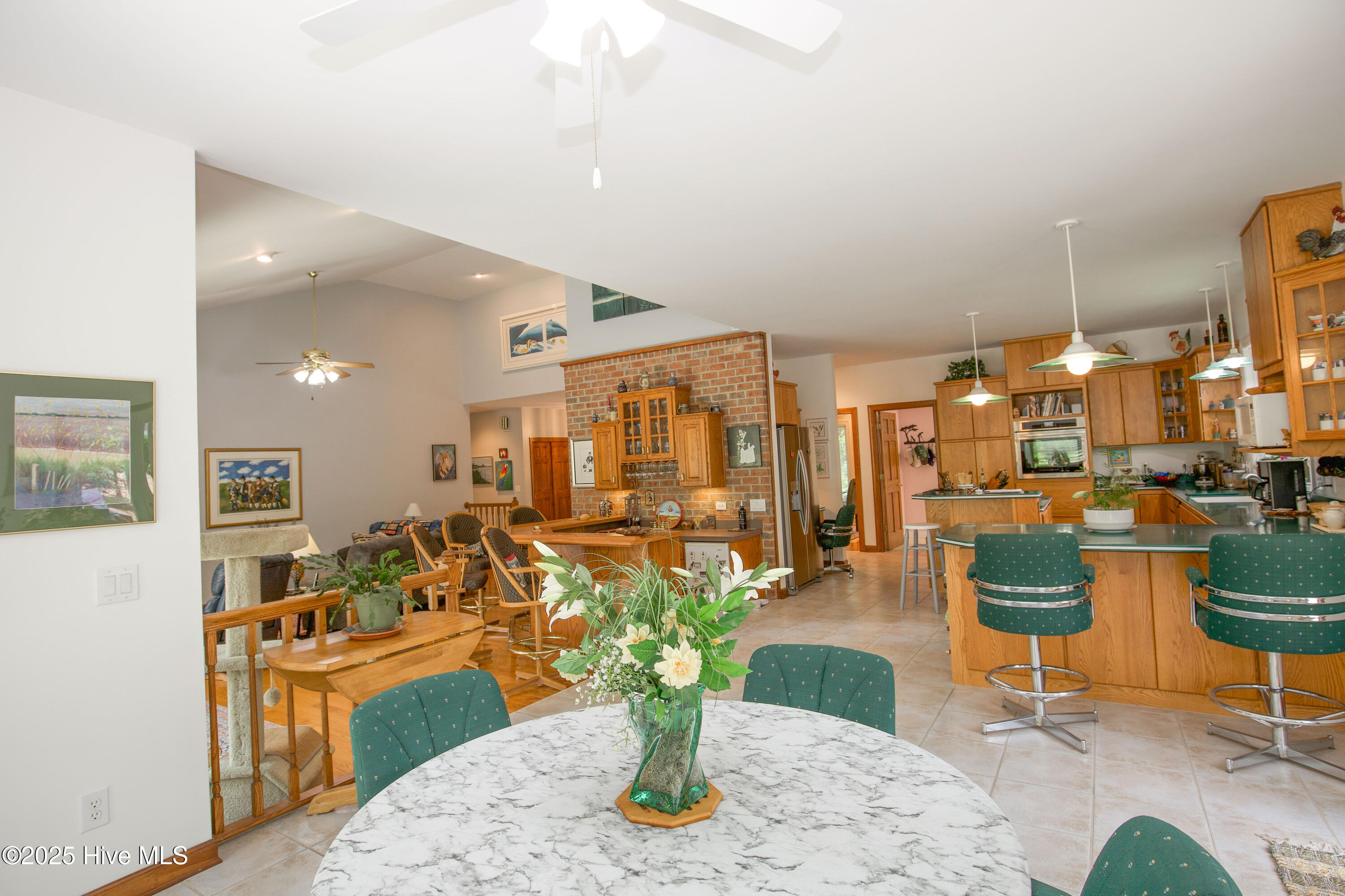 17 Troon Drive Pinehurst, NC 28374 - Photo 36 of 105 Large Country Kitchen view with Island seating
