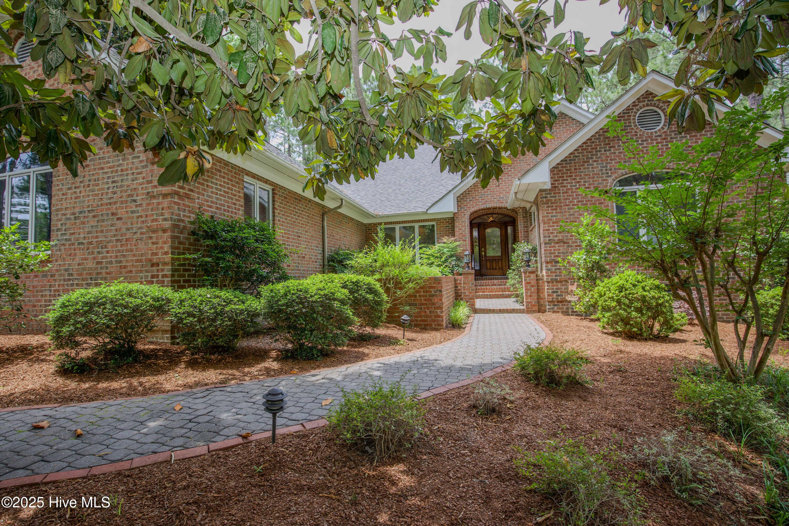 17 Troon Drive Pinehurst, NC 28374 - Photo 3 of 105 Front view