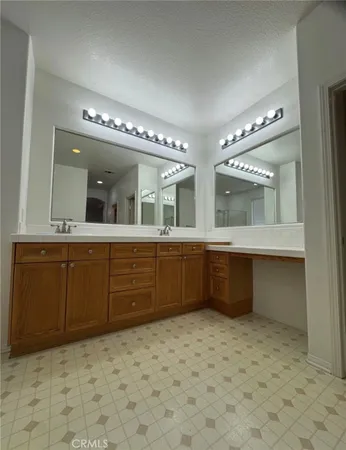 $3,700 | 41090 Arron Court, Murrieta, CA 92562