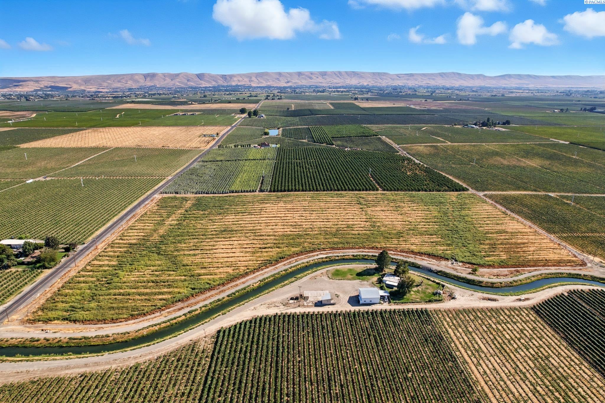 Nka North Gap Road Prosser, WA 99350 - Photo 3 of 10 Gallery Image 3