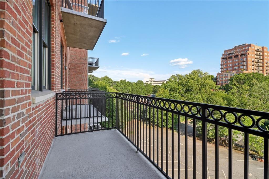 3235 Roswell Road Northeast, Unit 716 Atlanta, GA 30305 - Photo 21 of 22