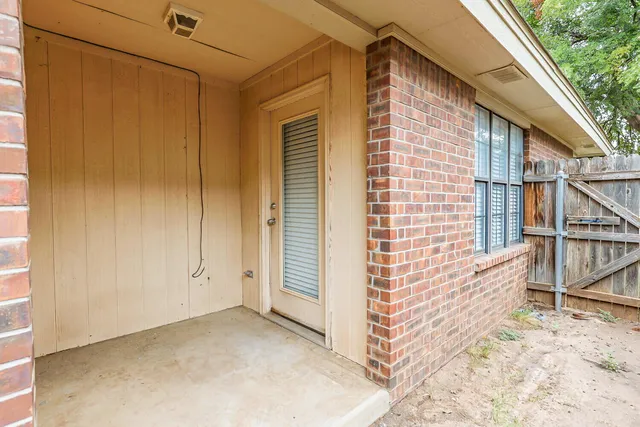 $1,250 | 8230 Raleigh Avenue, Lubbock, TX 79424