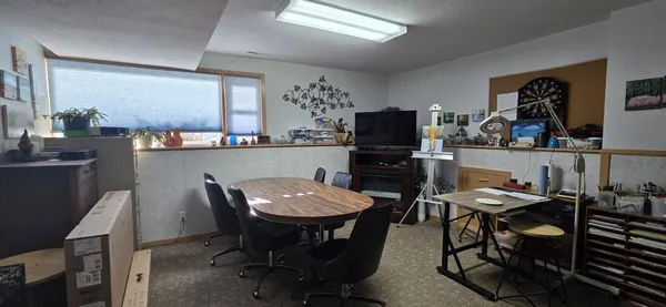 $359,900 | 925 Riverview Drive, Valley City, ND 58072