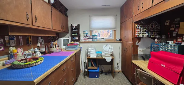 $359,900 | 925 Riverview Drive, Valley City, ND 58072