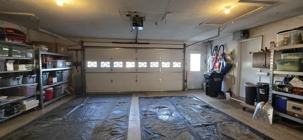 $359,900 | 925 Riverview Drive, Valley City, ND 58072