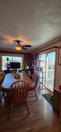 $359,900 | 925 Riverview Drive, Valley City, ND 58072