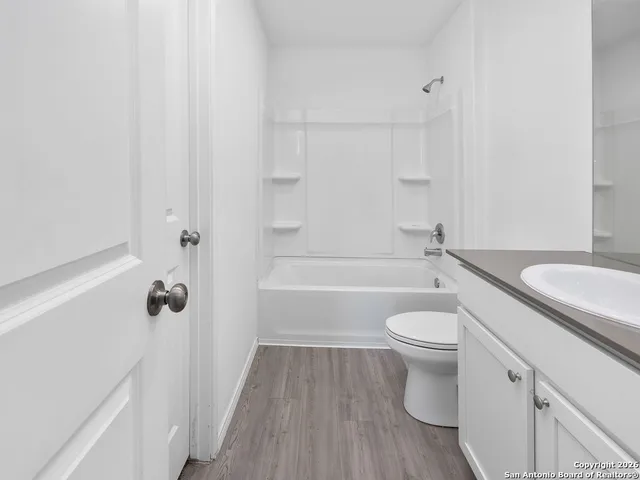 $1,375 | 12831 Chinali Springs, St. Hedwig, TX 78152