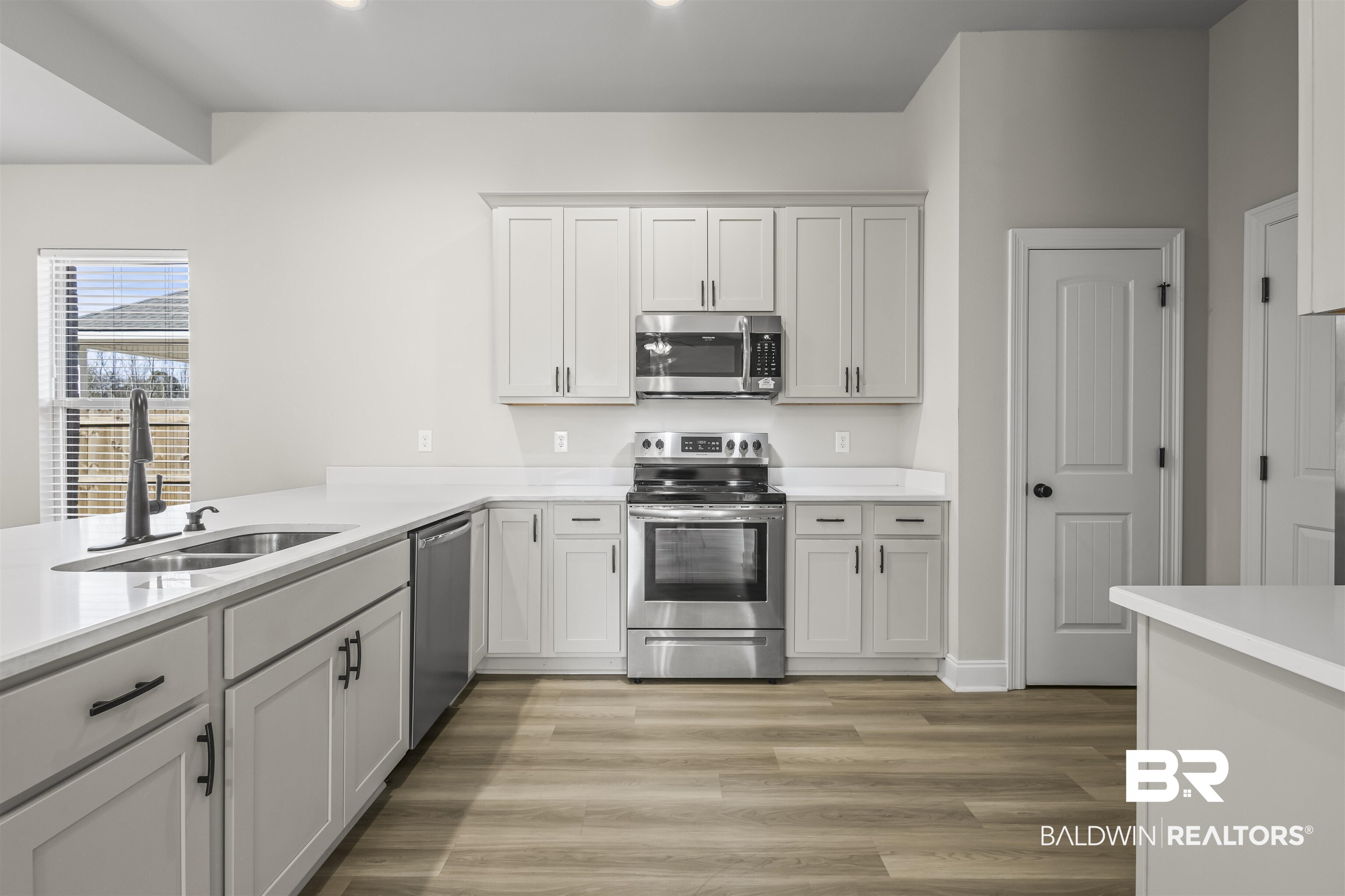 1201 Stella Road Foley, AL 36535 - Photo 7 of 30