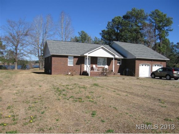 135 Kelso Road New Bern, NC 28562 - Photo 1 of 18 Primary Photo