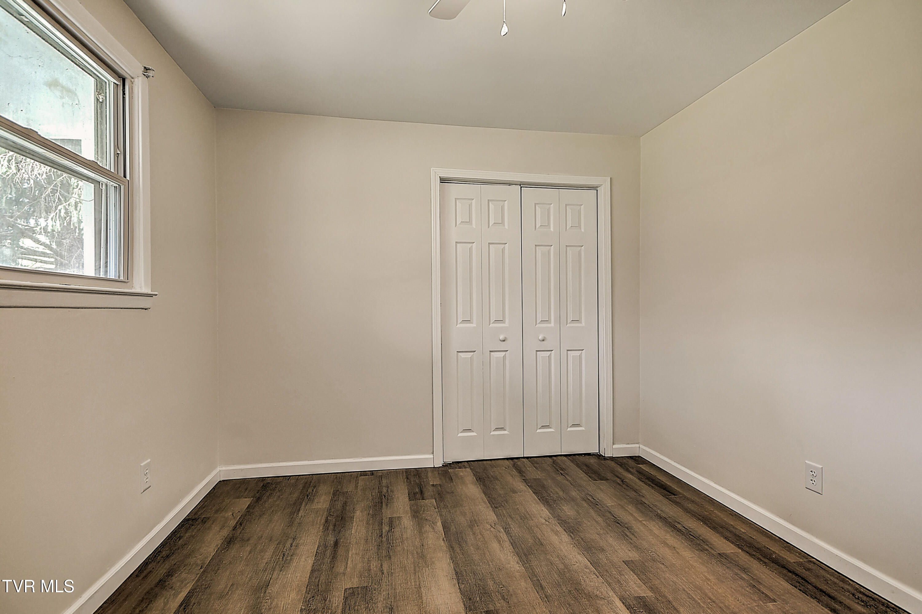 1091 Shipley Ferry Road Blountville, TN 37617 - Photo 19 of 44 1091 Shipley Ferry RF-23