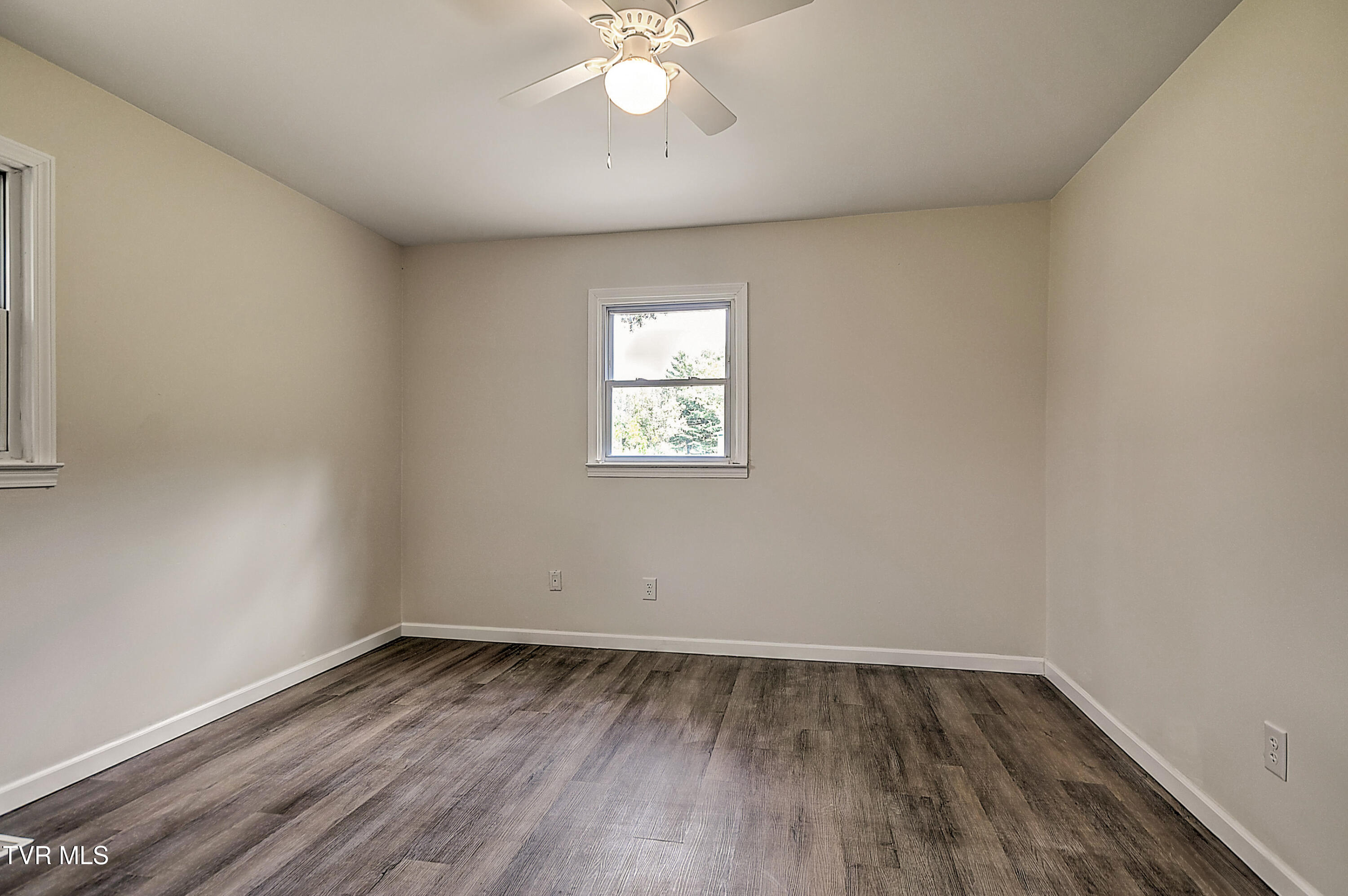 1091 Shipley Ferry Road Blountville, TN 37617 - Photo 23 of 44 1091 Shipley Ferry RF-25