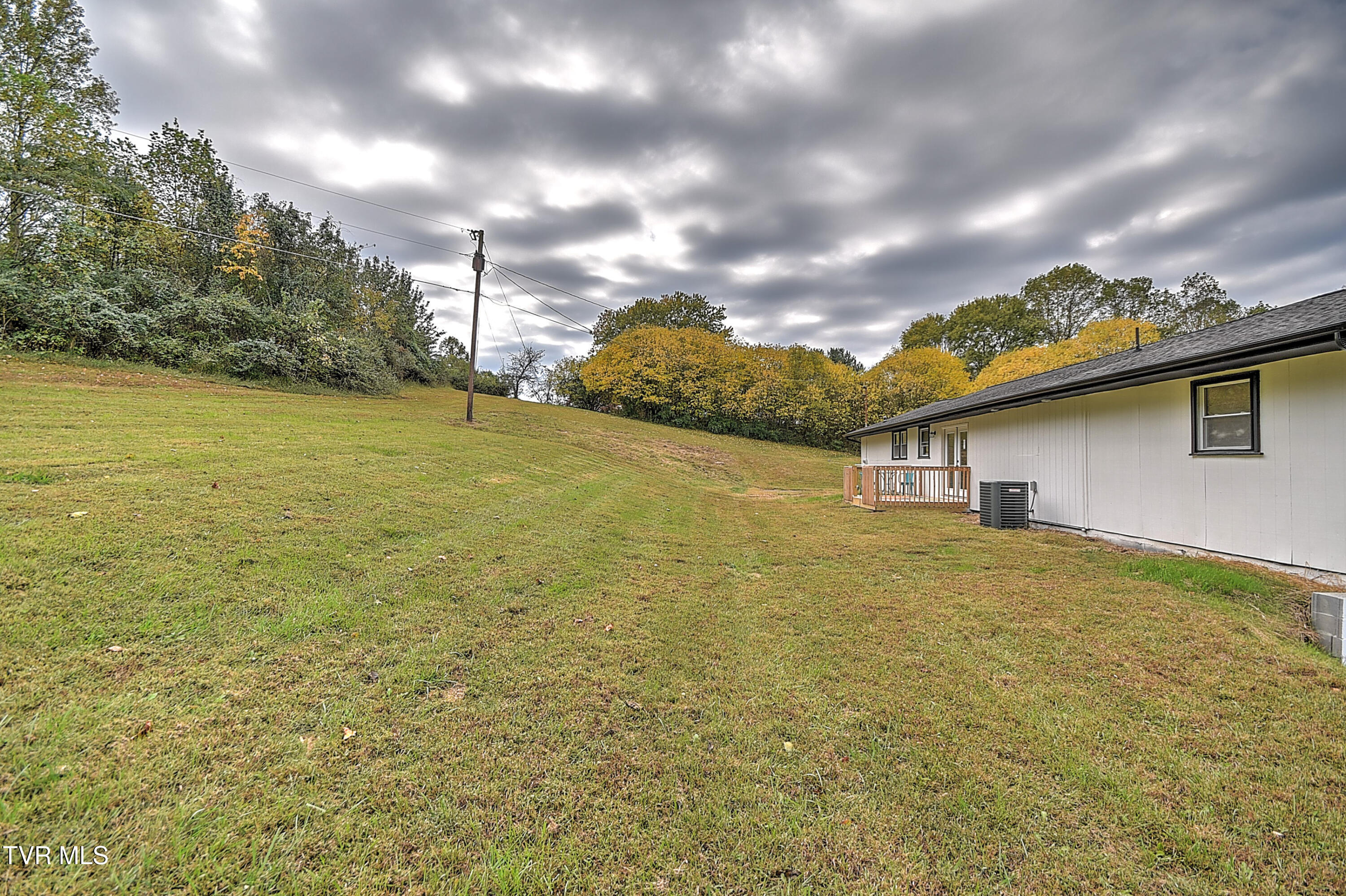 1091 Shipley Ferry Road Blountville, TN 37617 - Photo 36 of 44 1091 Shipley Ferry RF-35