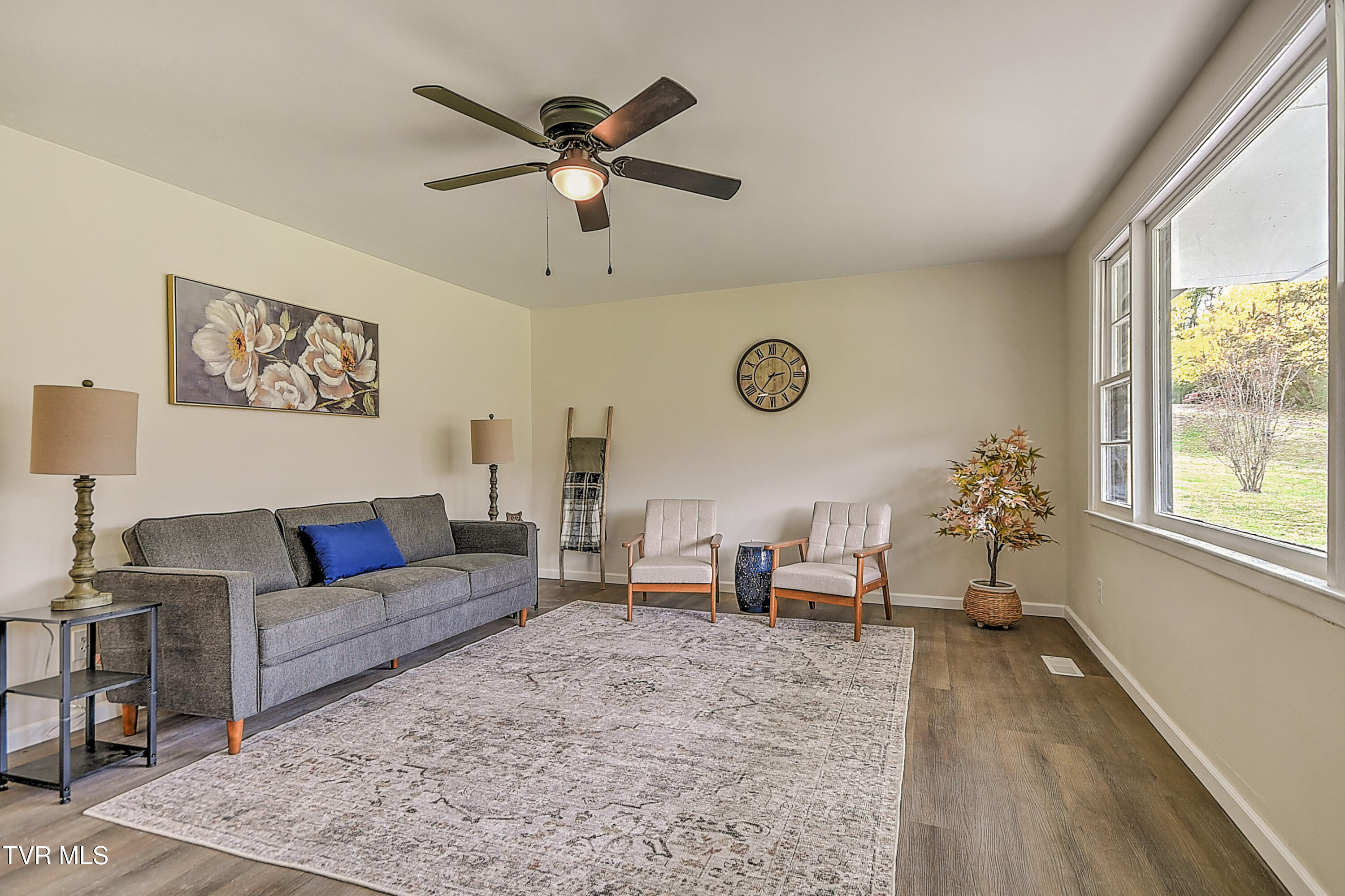 1091 Shipley Ferry Road Blountville, TN 37617 - Photo 5 of 44 1091 Shipley Ferry RF-5