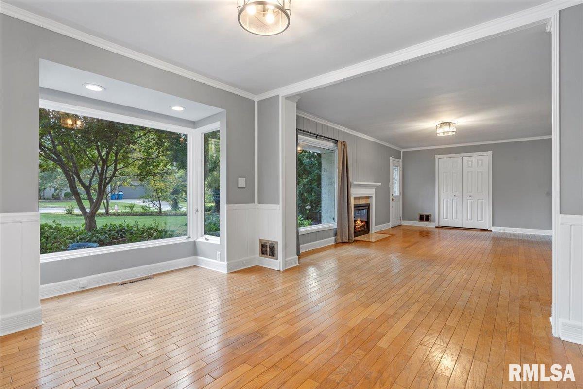 1721 Cherry Road Springfield, IL 62704 - Photo 12 of 33