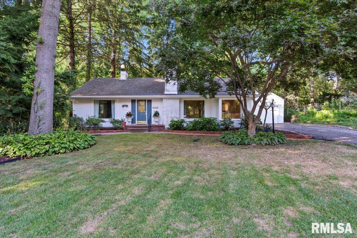 1721 Cherry Road Springfield, IL 62704 - Photo 4 of 33