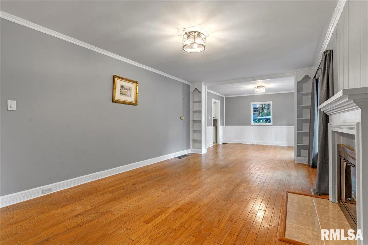 1721 Cherry Road Springfield, IL 62704 - Photo 8 of 33