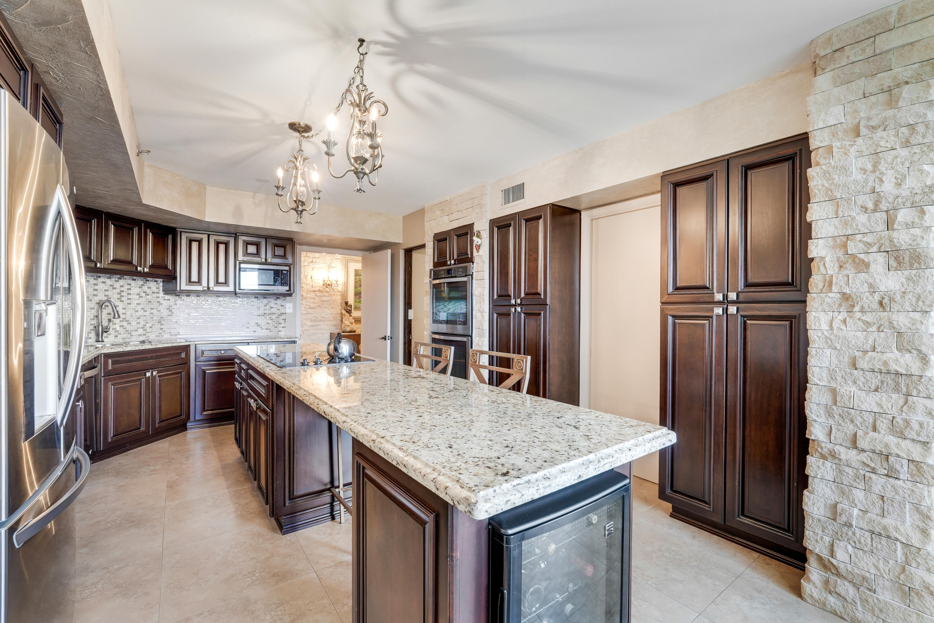 7567 Imperial Drive, Unit 402 Boca Raton, FL 33433 - Photo 6 of 39 Kitchen-2