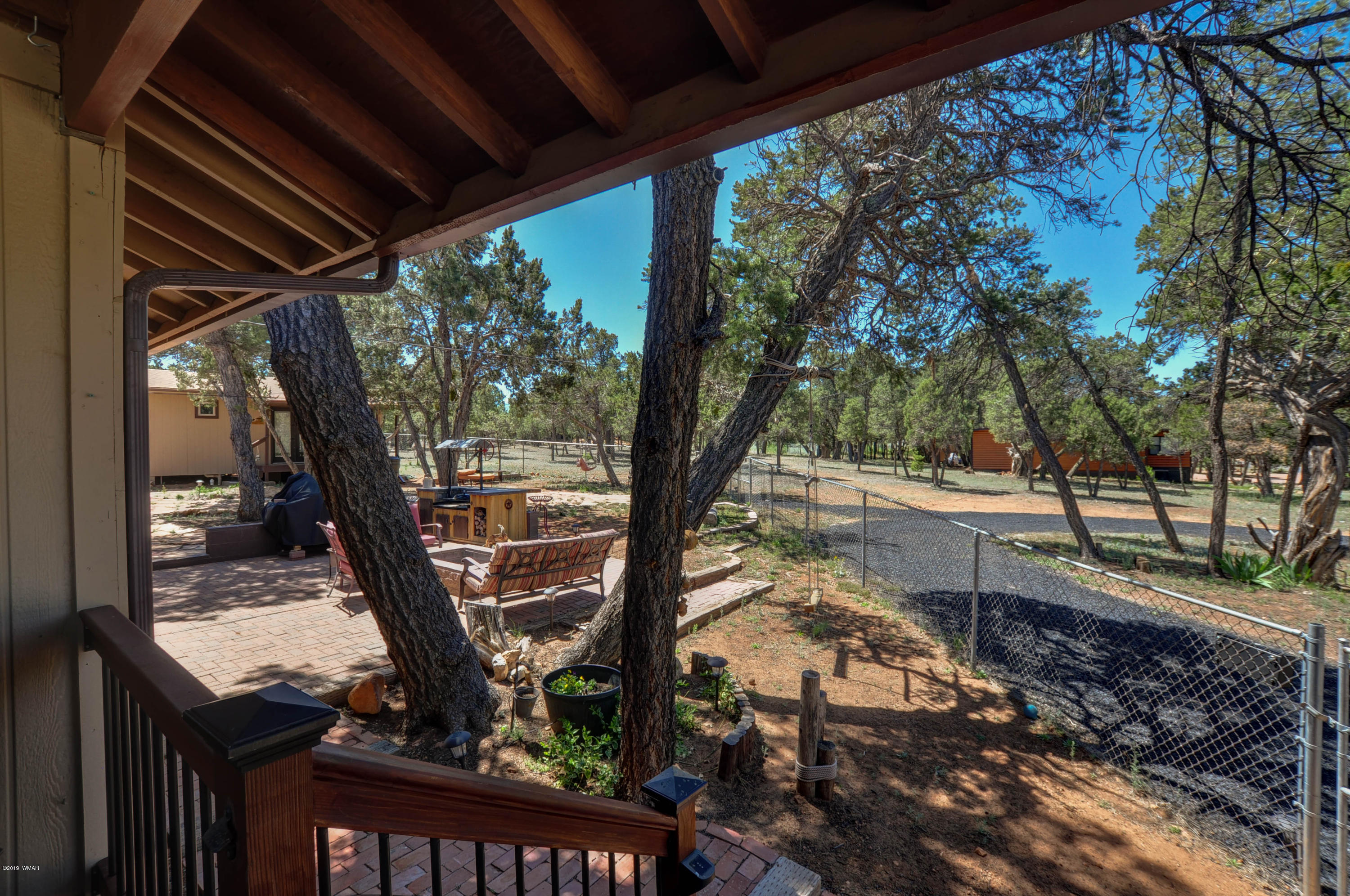 3131 Aspen Road Overgaard, AZ 85933 - Photo 3 of 27