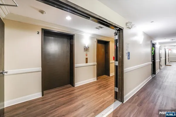 a view of a entryway of a building