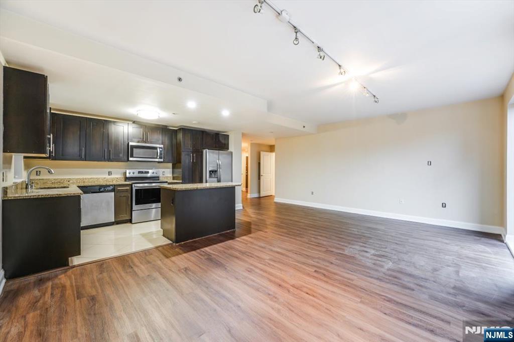 29 1st Street, Unit 408 Hackensack, NJ 07601 - Photo 4 of 29