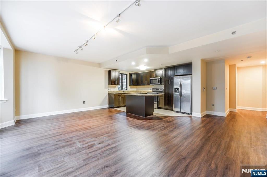 29 1st Street, Unit 408 Hackensack, NJ 07601 - Photo 5 of 29