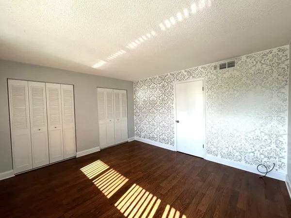 $1,650 | 2300 Southeast 2nd Street, Pompano Beach, FL 33062
