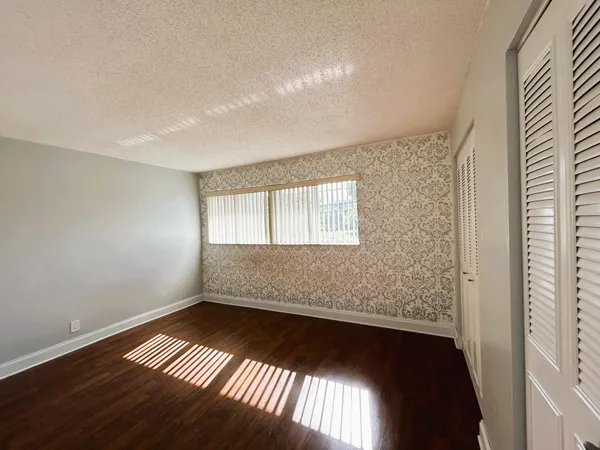 $1,650 | 2300 Southeast 2nd Street, Pompano Beach, FL 33062