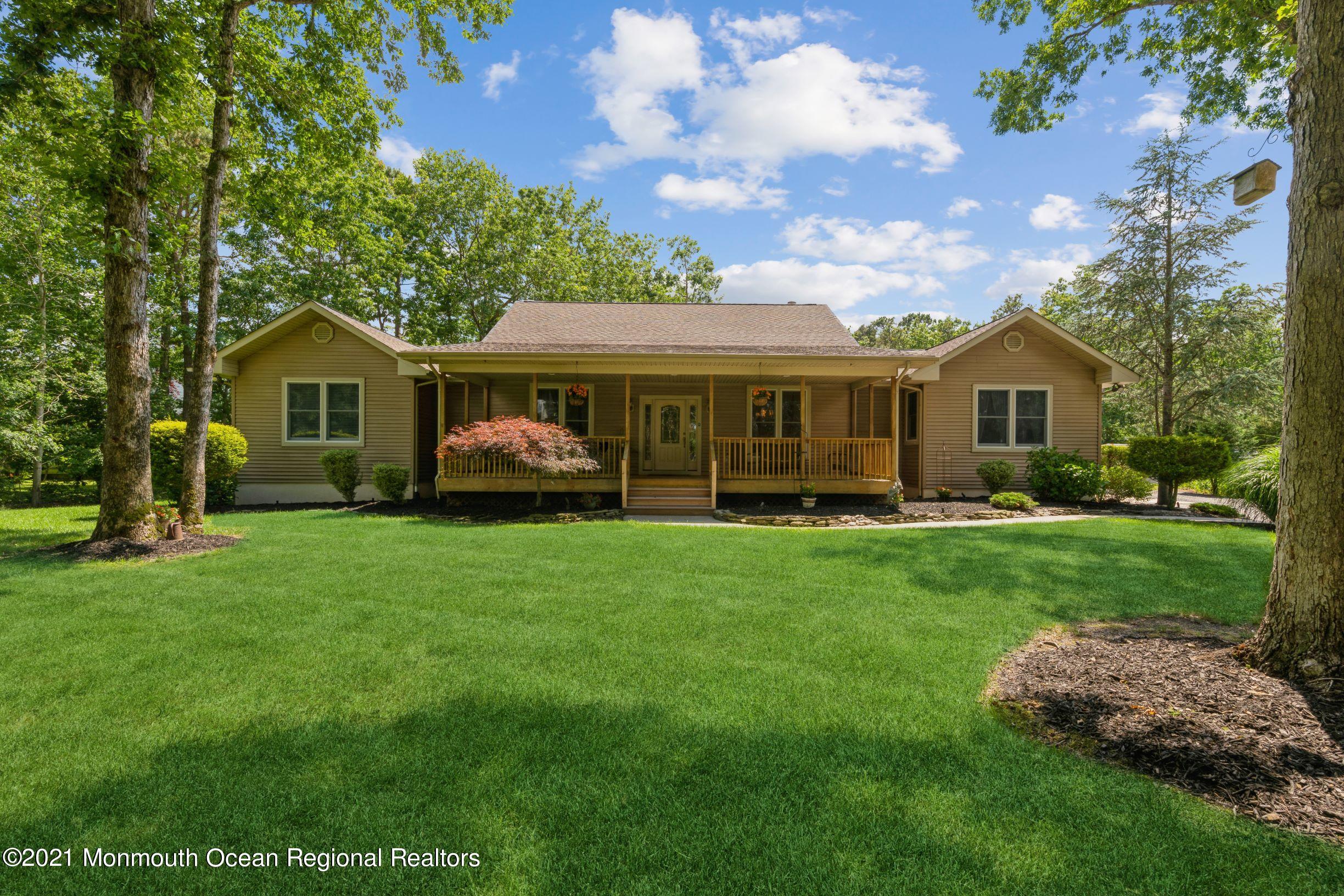 174 Mary Bell Road Manahawkin, NJ 08050 - Photo 1 of 25 gail3