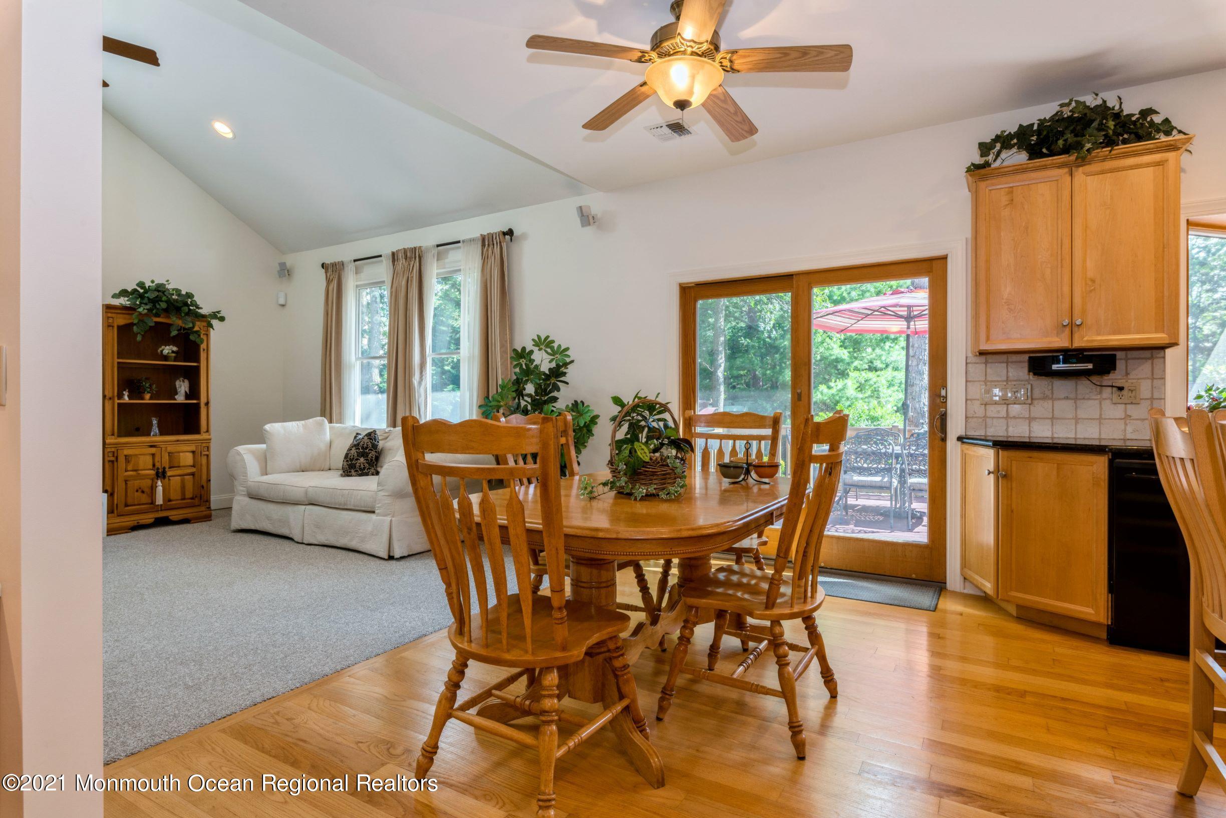 174 Mary Bell Road Manahawkin, NJ 08050 - Photo 8 of 25 gaildin2