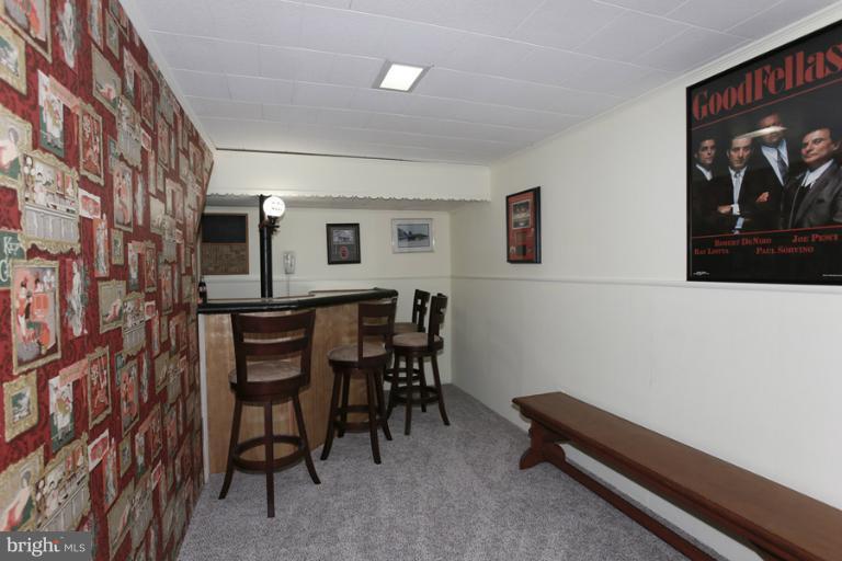 11503 Nairn Road Silver Spring, MD 20902 - Photo 16 of 24 Interior (General)
